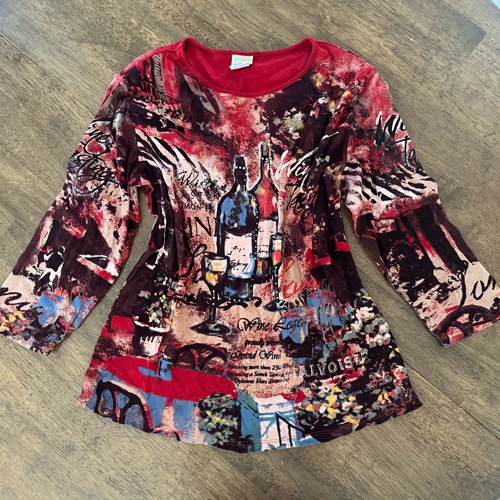 y2k red and black wine themed graphic quarter sleeve size M from Jess and Jane